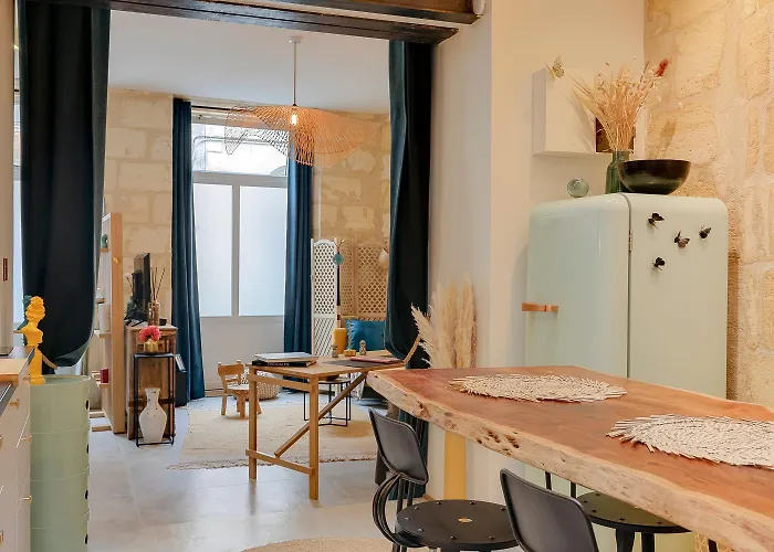 Boheme Eyes - Bordeauxlidays Apartman *