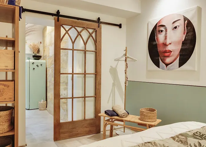 Boheme Eyes - Bordeauxlidays *